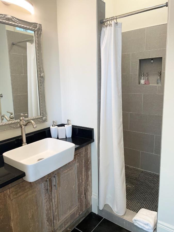 Gillen House Bed And Breakfast Maxeys Экстерьер фото